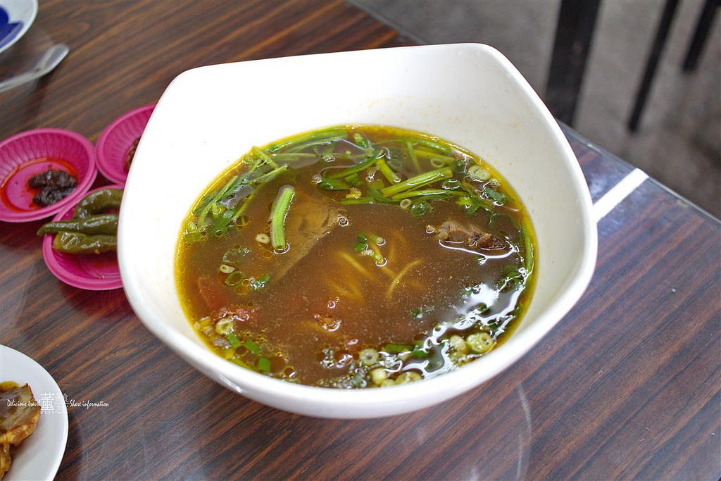 炒菜大衛牛肉麵