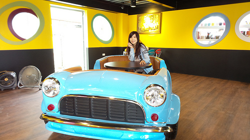 多內市集：桃園新景點~多肉市集&阿貓咖啡龍貓公車