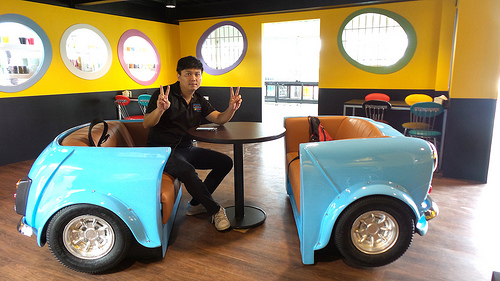 多內市集：桃園新景點~多肉市集&阿貓咖啡龍貓公車