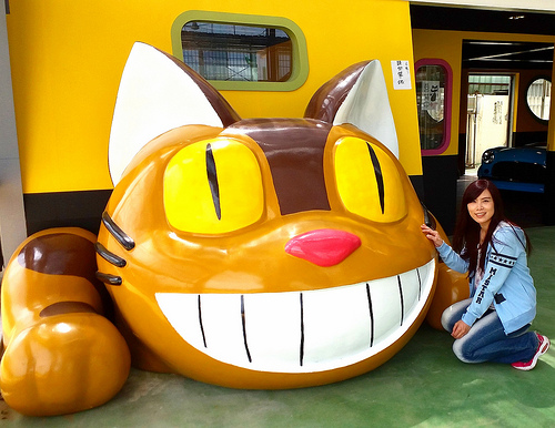 多內市集：桃園新景點~多肉市集&阿貓咖啡龍貓公車