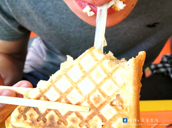 阿根早點(霧峰三元店)：〖台中│美食〗阿根早點霧峰三元店 ❤ 除了招牌蛋餅外，還有獨創的酥盒、乳酪餅及早午餐，餐點更加多樣化!!