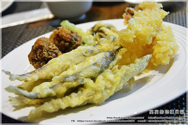 國賓大飯店 i River愛河牛排海鮮自助餐廳:【高雄】前金區。國賓 i River 愛河牛排海鮮自助餐廳