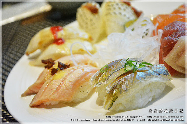 國賓大飯店 i River愛河牛排海鮮自助餐廳:【高雄】前金區。國賓 i River 愛河牛排海鮮自助餐廳