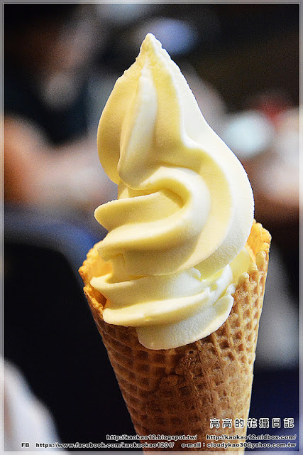 國賓大飯店 i River愛河牛排海鮮自助餐廳:【高雄】前金區。國賓 i River 愛河牛排海鮮自助餐廳