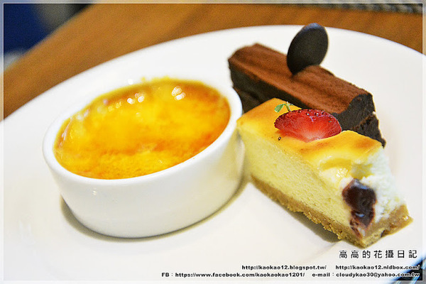 國賓大飯店 i River愛河牛排海鮮自助餐廳:【高雄】前金區。國賓 i River 愛河牛排海鮮自助餐廳