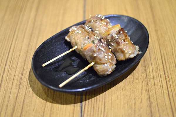 腹一杯 Haraipai:W小姐旅行畫報/ 台北食報| 腹一杯Haraipai 日式居酒屋 食事-酒場-串燒 好吃不一定貴 隱藏版淚眼CP值 食材媲美高級料亭#南京復興站