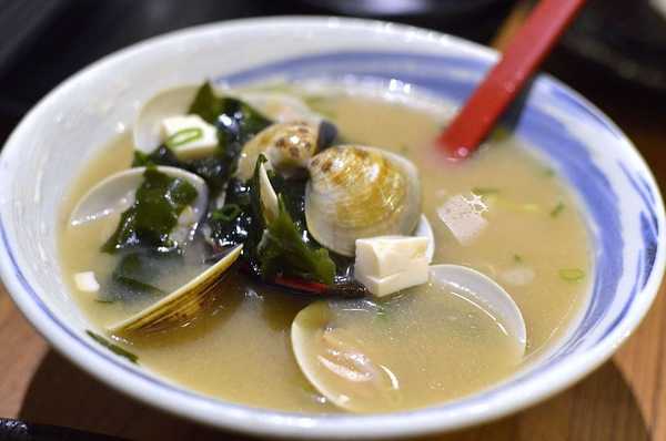 腹一杯 Haraipai:W小姐旅行畫報/ 台北食報| 腹一杯Haraipai 日式居酒屋 食事-酒場-串燒 好吃不一定貴 隱藏版淚眼CP值 食材媲美高級料亭#南京復興站