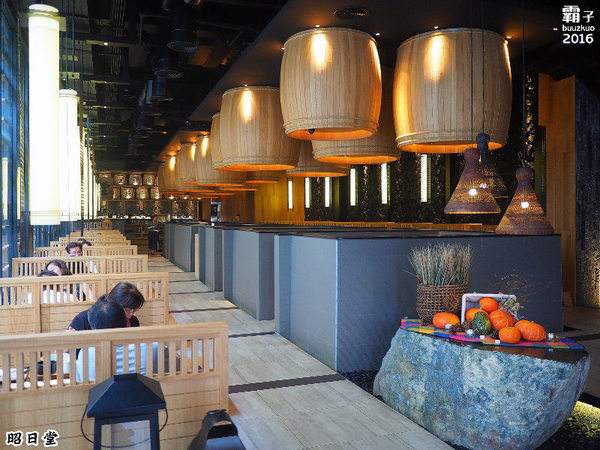 昭日堂:昭日堂燒肉名門,秋季燒肉加火鍋,三人用餐超划算!