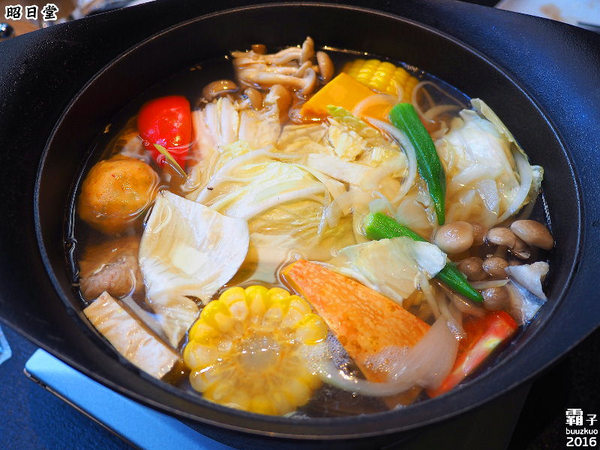 昭日堂:昭日堂燒肉名門,秋季燒肉加火鍋,三人用餐超划算!