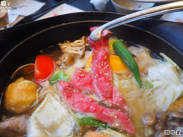 昭日堂:昭日堂燒肉名門,秋季燒肉加火鍋,三人用餐超划算!