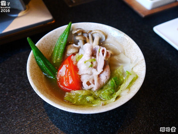 昭日堂:昭日堂燒肉名門,秋季燒肉加火鍋,三人用餐超划算!