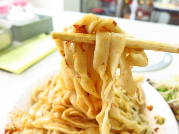 【桃園美食】三妹四川麵食-香而不麻不辣的紅油燃麵
