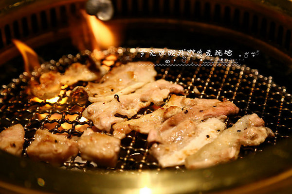 紅巢燒肉工房(公益旗艦店)：[台中♥西區 ]紅巢燒肉工房(公益旗艦店)愛評體驗團