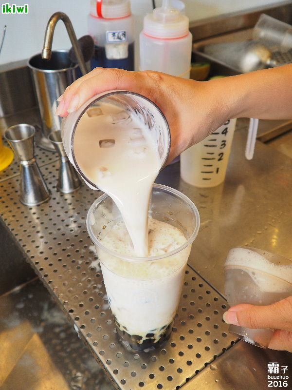 IKiwi趣味果飲(大雅店):ikiwi趣味果飲,無添加濃縮汁的繽紛鮮果飲~