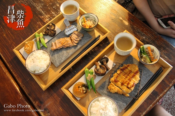 昌津柴魚 しょくじ どころ：【台南】120元的美味日式定食就在『昌津柴魚』！好吃的店家不能只有我知道！>//<