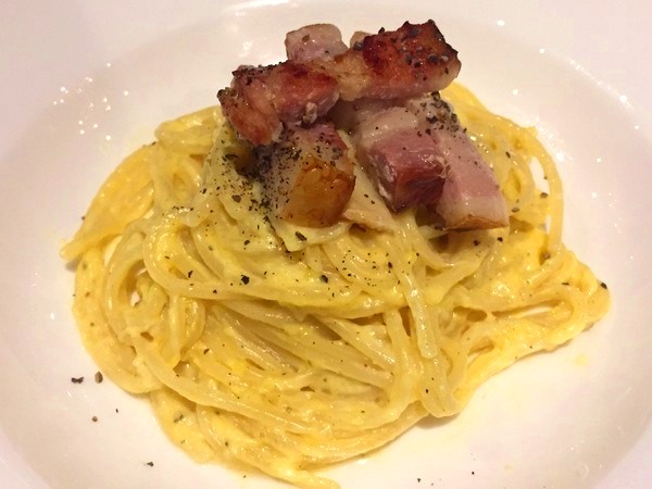 秘密基地(台北分店)：秘密基地餐廳