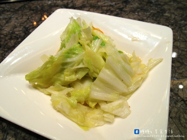 合榭創意板燒小廚:〖台中│美食〗合榭精緻鐵板料理 ❤ 忠孝夜市中,高貴不貴精緻鐵板燒料理,平價消費,高檔享受!!平日還有推出199元的商業午餐套餐唷~