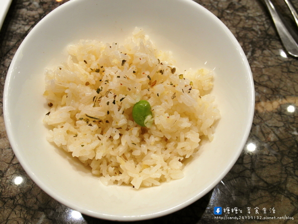 合榭創意板燒小廚:〖台中│美食〗合榭精緻鐵板料理 ❤ 忠孝夜市中,高貴不貴精緻鐵板燒料理,平價消費,高檔享受!!平日還有推出199元的商業午餐套餐唷~