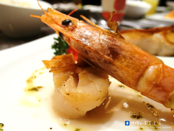 合榭創意板燒小廚:〖台中│美食〗合榭精緻鐵板料理 ❤ 忠孝夜市中,高貴不貴精緻鐵板燒料理,平價消費,高檔享受!!平日還有推出199元的商業午餐套餐唷~