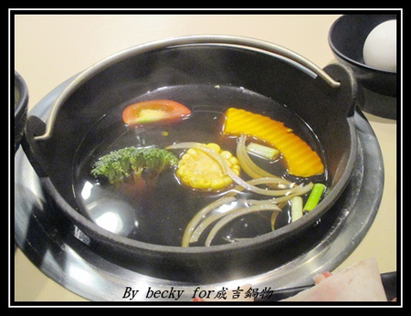 成吉鍋物：<南京三民捷運站>真材實料、多種選擇的鍋物～成吉鍋物