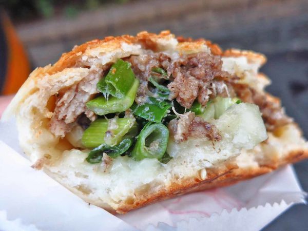 【蘆洲美食】海伯胡椒餅-1顆35元平價美味胡椒餅