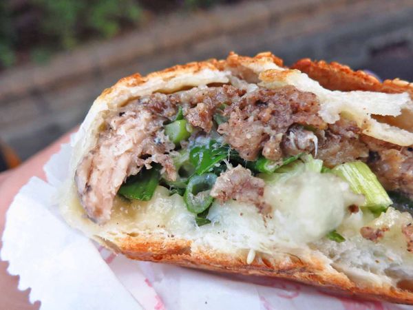 【蘆洲美食】海伯胡椒餅-1顆35元平價美味胡椒餅