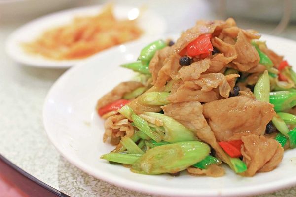 【板橋餐廳】國光小館-20年的廚藝美味，便宜又好吃的餐館