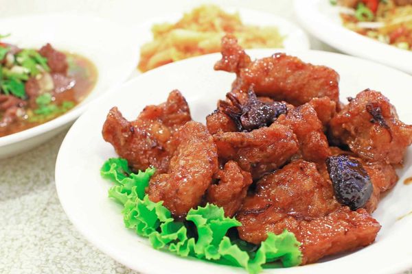 【板橋餐廳】國光小館-20年的廚藝美味，便宜又好吃的餐館