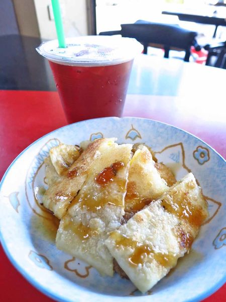 【板橋美食】小白兔早餐店-特殊口味的蛋餅