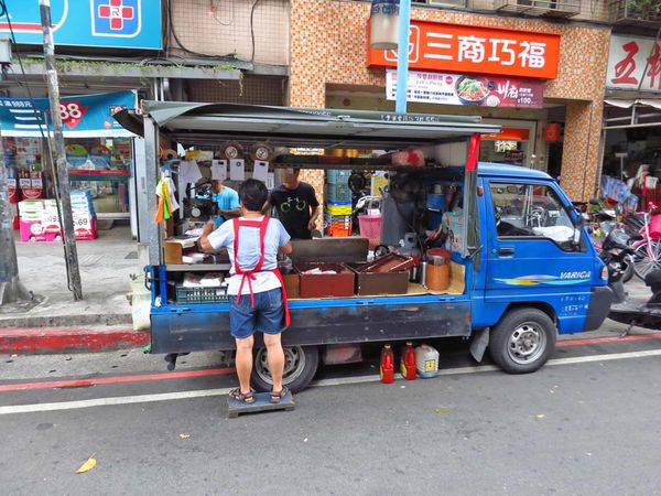 【新莊美食】蔥燒Q餅-不是蔥油餅也不是捲餅