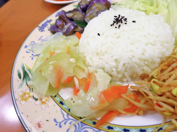 【新莊餐廳】橘之夢-熟客才知道的家庭式熱炒店