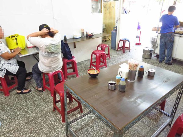 【三重美食】阿和麵線-1碗40元料多湯頭好的麵線