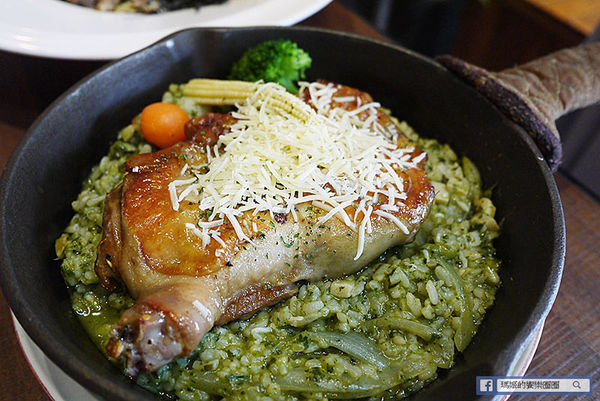 綠薄荷 G'MINTS：◆台北內湖。捷運葫洲站【綠薄荷G'MINTS】綠意盎然天然純粹～新美式餐廳。餐飲和氣氛都很有水準。東湖咖啡館。內湖美食。早午餐。排餐。串燒