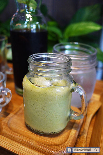 綠薄荷 G'MINTS：◆台北內湖。捷運葫洲站【綠薄荷G'MINTS】綠意盎然天然純粹～新美式餐廳。餐飲和氣氛都很有水準。東湖咖啡館。內湖美食。早午餐。排餐。串燒