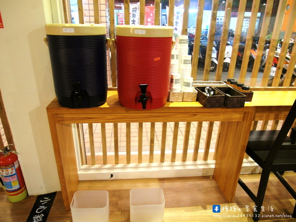 福田屋咖哩(嶺東店):〖台中│美食〗福田屋咖哩(嶺東店) ❤ 價格平價,份量十足,客製化咖哩,想吃什麼自己配,除了白飯外,還有烏龍麵可以選擇唷!!