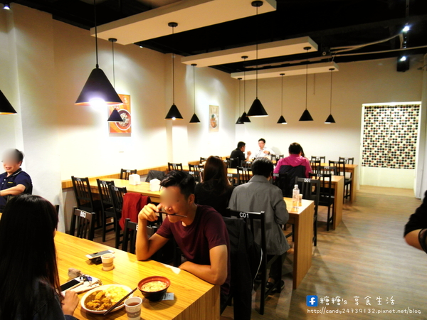 福田屋咖哩(嶺東店):〖台中│美食〗福田屋咖哩(嶺東店) ❤ 價格平價,份量十足,客製化咖哩,想吃什麼自己配,除了白飯外,還有烏龍麵可以選擇唷!!