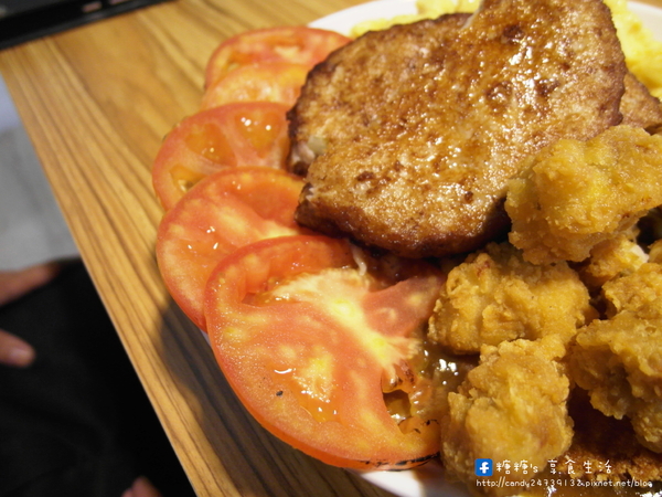 福田屋咖哩(嶺東店):〖台中│美食〗福田屋咖哩(嶺東店) ❤ 價格平價,份量十足,客製化咖哩,想吃什麼自己配,除了白飯外,還有烏龍麵可以選擇唷!!