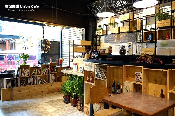 由你咖啡：【捷運南京三民下午茶 推薦】free wifi/免費插座/免服務費...友善餐廳 ✿✿ 由你咖啡 Union Kaffe ✿✿ (完整菜單)