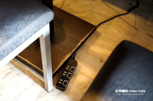 由你咖啡：【捷運南京三民下午茶 推薦】free wifi/免費插座/免服務費...友善餐廳 ✿✿ 由你咖啡 Union Kaffe ✿✿ (完整菜單)