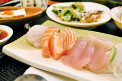 27125082995_41b060737a_o