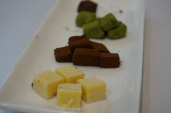 華侖婷娜:華侖婷娜-讓男孩們不用再為情人節想破頭的造型巧克力禮盒(維尼/迪士尼/蛋黃哥)