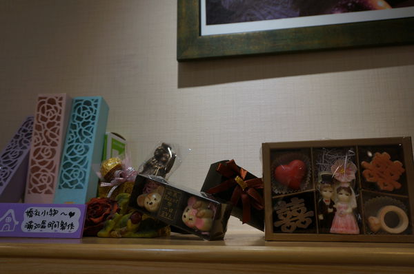 華侖婷娜:華侖婷娜-讓男孩們不用再為情人節想破頭的造型巧克力禮盒(維尼/迪士尼/蛋黃哥)