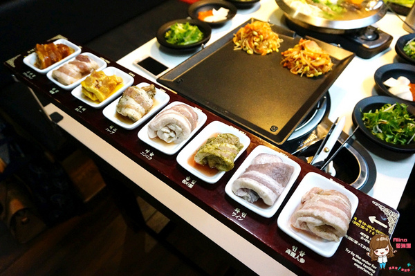 八色烤肉：【食記】台北東區 八色烤肉一號店 正宗韓國八色豬五花韓式烤肉 泡菜海鮮辣湯 起司炒飯好滿足