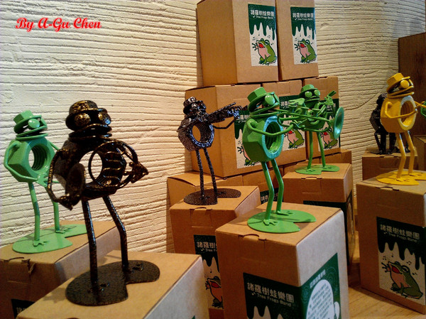 果然是好咖:☆口碑券No.12☆【臺南Ω中西區】果然是好咖。在復古輕工業風裝潢設計的環境中,享用舒適輕食早午餐