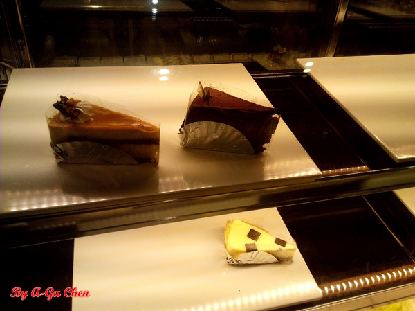 果然是好咖:☆口碑券No.12☆【臺南Ω中西區】果然是好咖。在復古輕工業風裝潢設計的環境中,享用舒適輕食早午餐