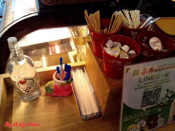 果然是好咖:☆口碑券No.12☆【臺南Ω中西區】果然是好咖。在復古輕工業風裝潢設計的環境中,享用舒適輕食早午餐