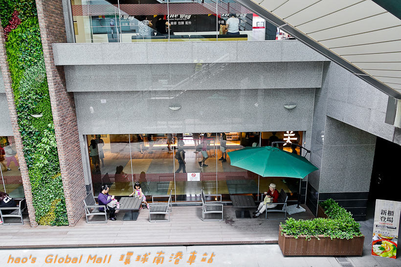 201607Global Mall 環球南港車站085
