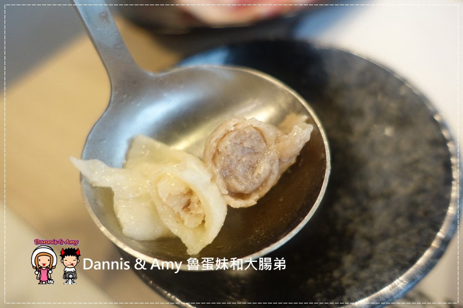 20160811《國父紀念館捷運美食 》大初涮涮鍋SHABU SHABU 好吃prime等級牛肉x新鮮海鮮x昆布火鍋︱ ~附貪吃影片 (48).jpg