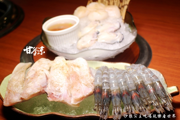 甘釜京韓日燒肉料理專門店:蘆洲餐廳『甘釜京韓日燒肉料理專門店』韓式料理/小菜無限供應