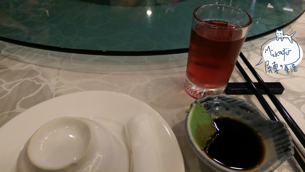 佳珍海產餐廳: 【屏東/食﹡東港】 新鮮直送的海海人生.超鮮黑鮪魚、魚翅看的見.佳珍海產餐廳